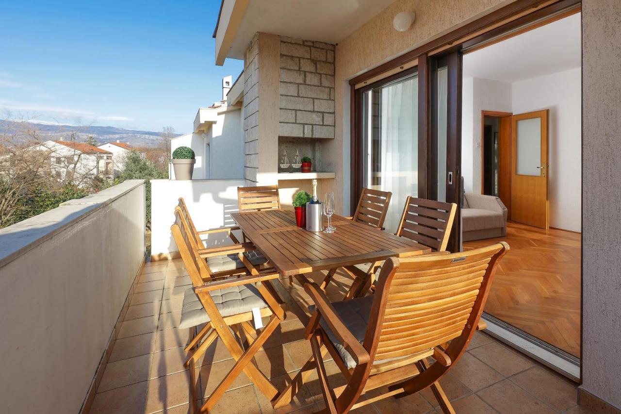 Apartments Villa Bernarda 실로 외부 사진