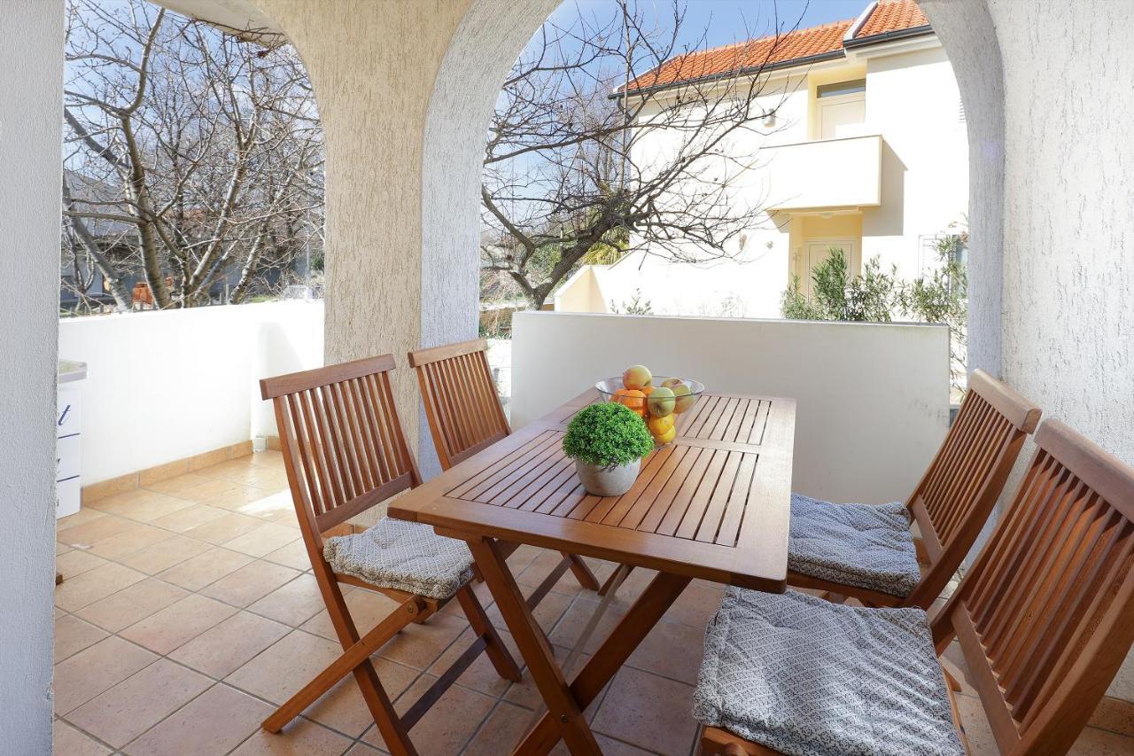 Apartments Villa Bernarda 실로 외부 사진