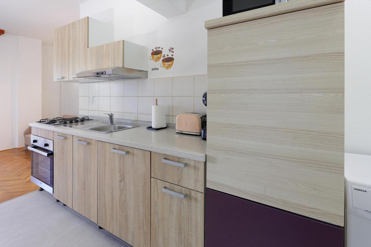 Apartments Villa Bernarda 실로 외부 사진