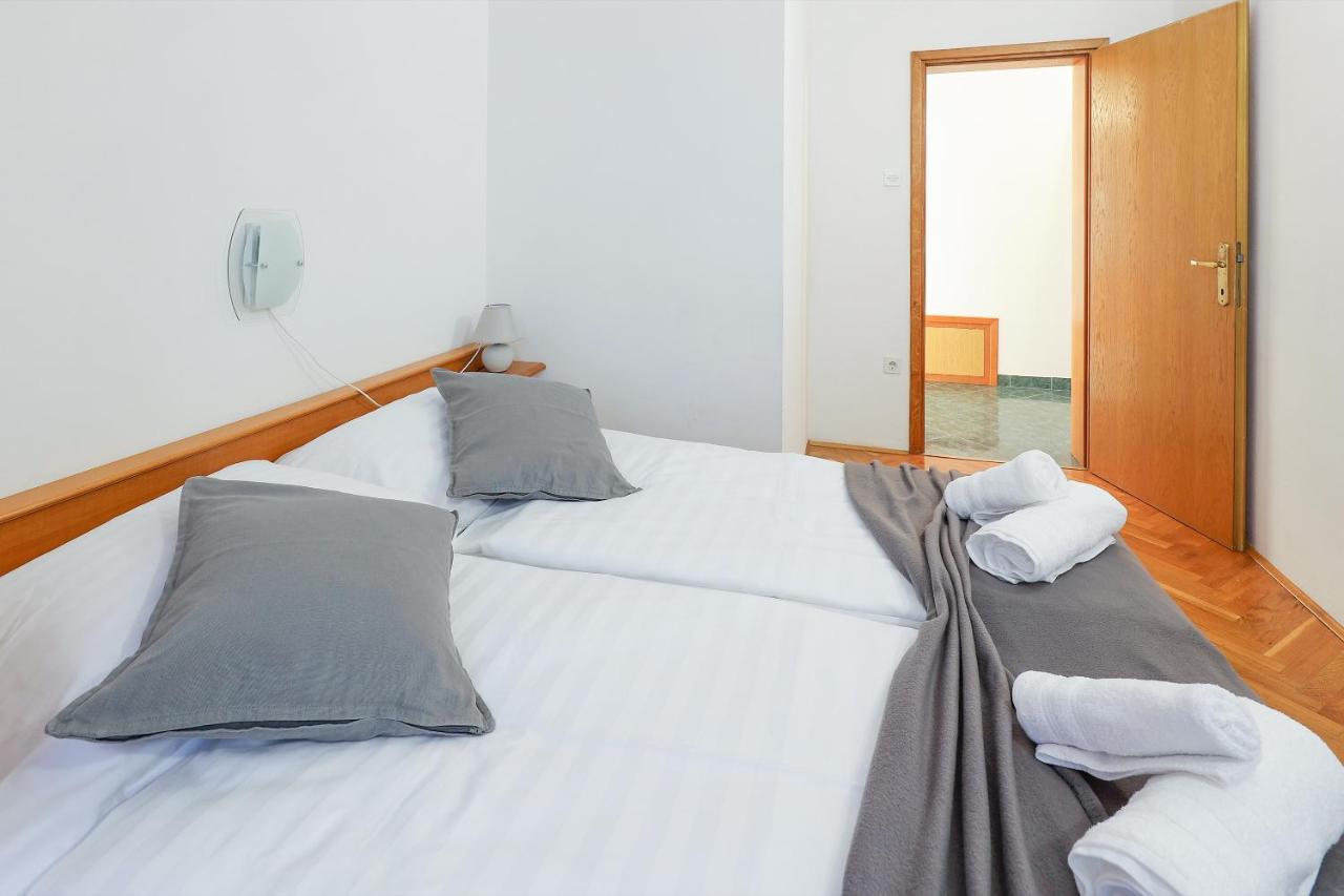 Apartments Villa Bernarda 실로 외부 사진